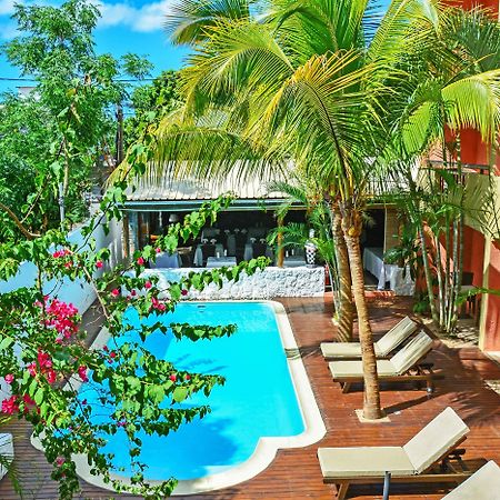 La Margarita Hotel Pointe-aux-Piments Eksteriør billede