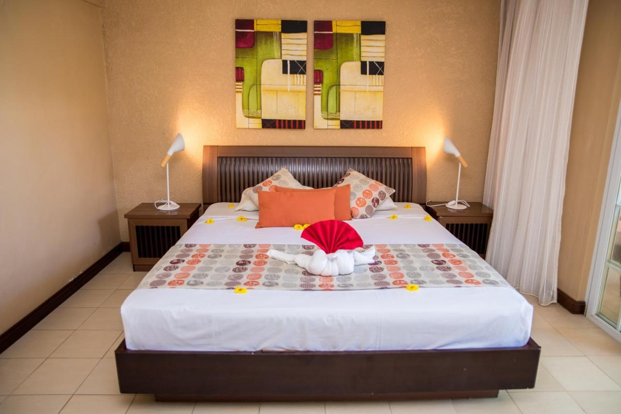La Margarita Hotel Pointe-aux-Piments Eksteriør billede