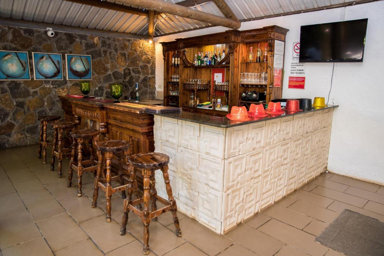 La Margarita Hotel Pointe-aux-Piments Eksteriør billede
