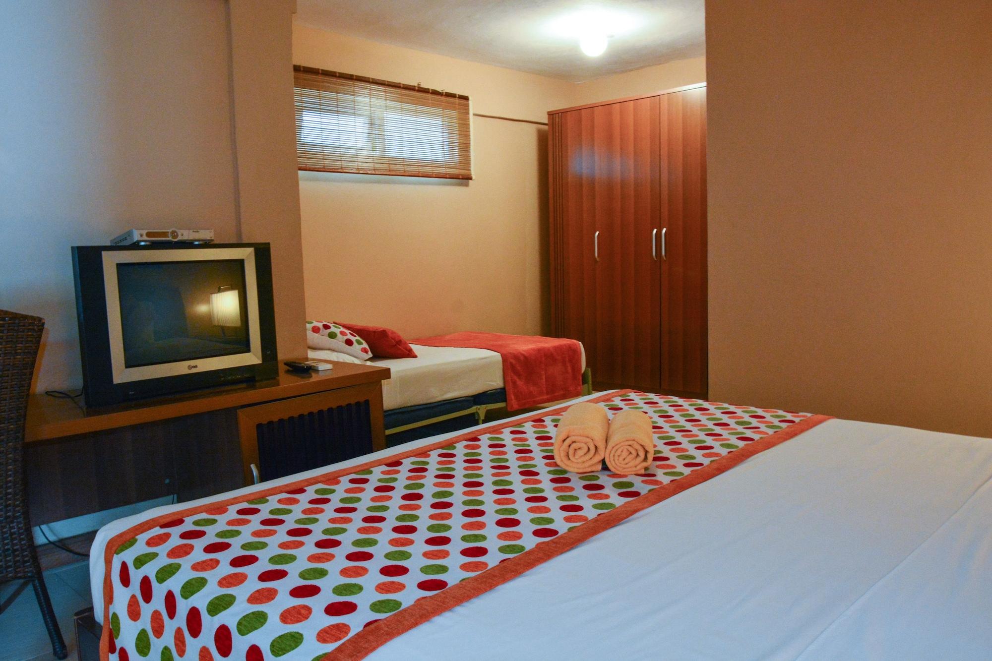 La Margarita Hotel Pointe-aux-Piments Eksteriør billede