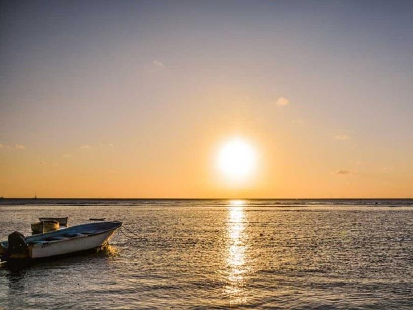 La Margarita Hotel Pointe-aux-Piments Eksteriør billede