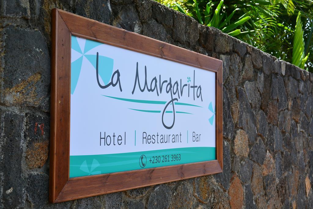 La Margarita Hotel Pointe-aux-Piments Eksteriør billede