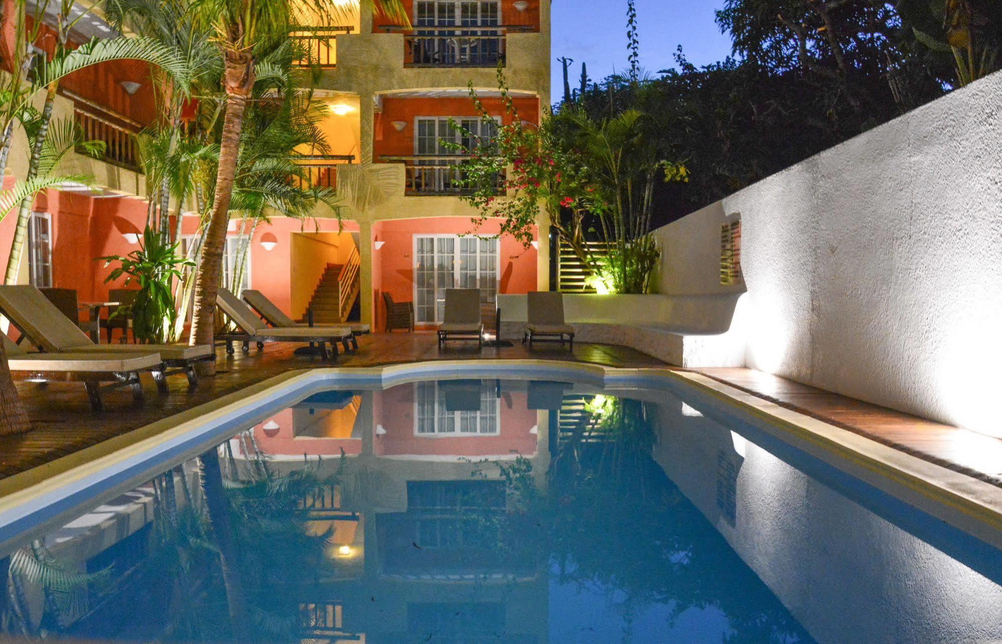 La Margarita Hotel Pointe-aux-Piments Eksteriør billede